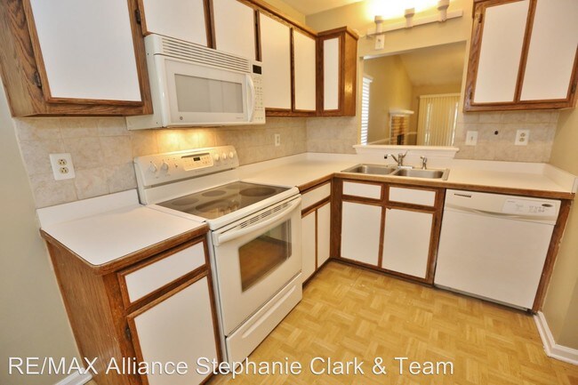 Building Photo - 3 br, 2 bath House - 1348 Beacons Reach Drive
