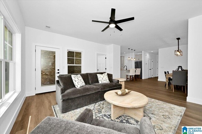 Foto del edificio - 304 GARDEN St