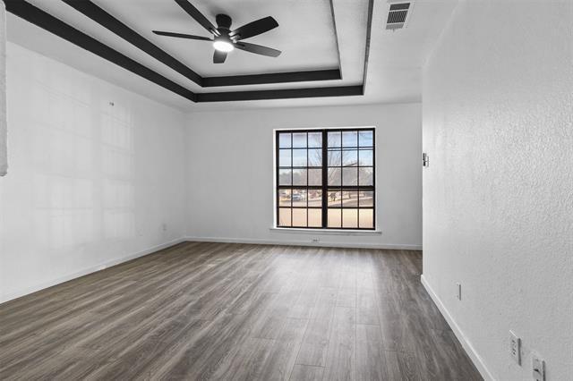 Foto del edificio - 5351 Northridge Blvd