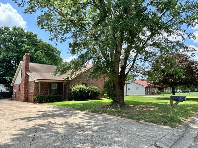 Photo - 645 Lilly Ln- Townhome