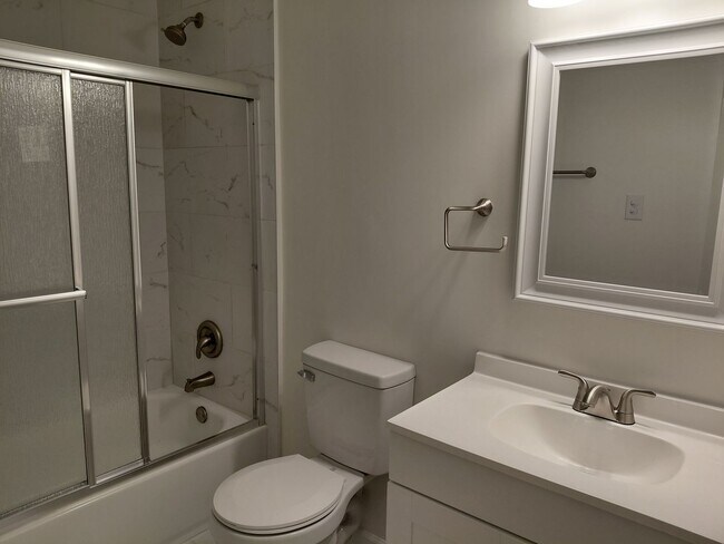 Building Photo - Your New Home at Park South