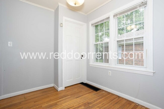Building Photo - Charm and Convenience: Your Ideal Home Nea...