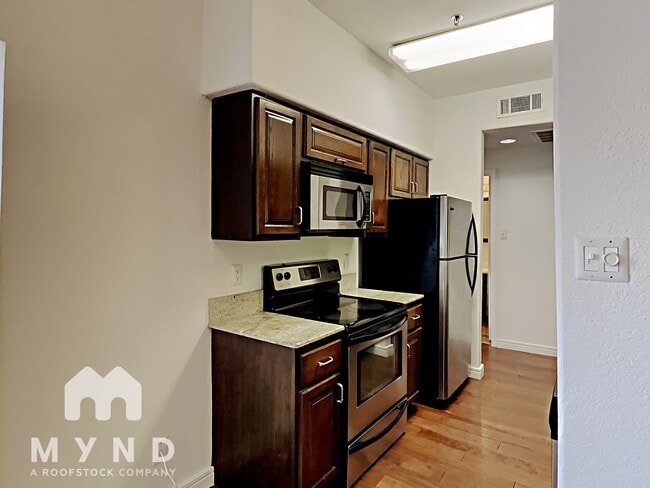 Building Photo - 9747 Whitehurst Dr