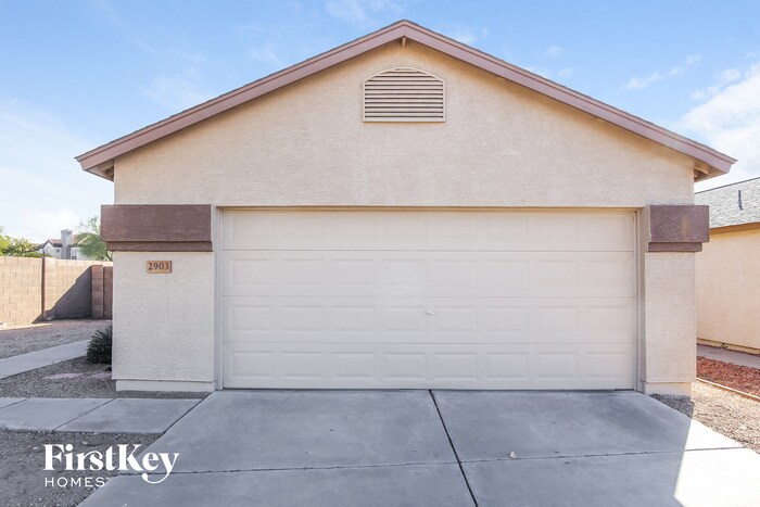 Primary Photo - 2903 W Potter Dr