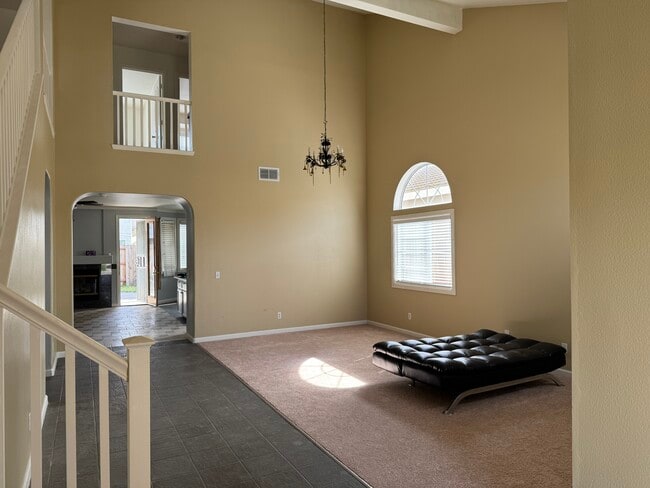 Foto del edificio - 1742 Henry Long Blvd