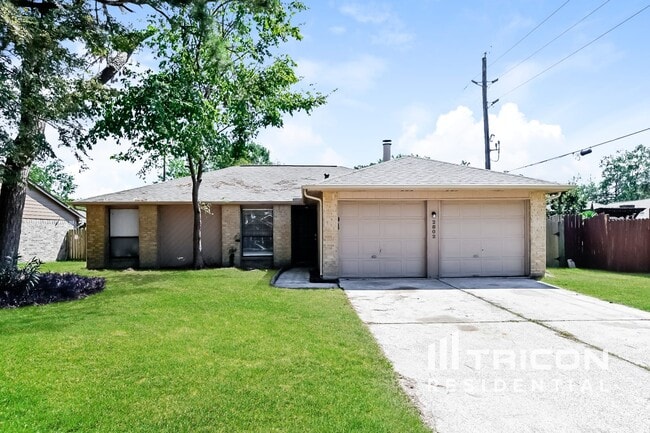 Building Photo - 2802 N Spring Dr