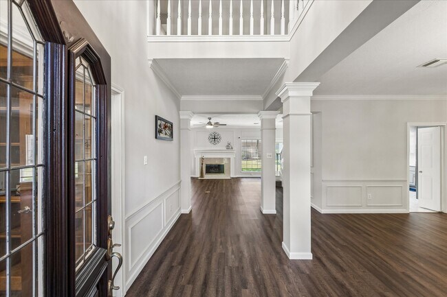 Foto del edificio - 11818 Orchard Mountain Dr