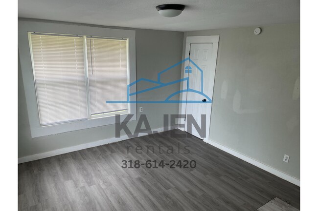 Building Photo - 607 Haynes St
