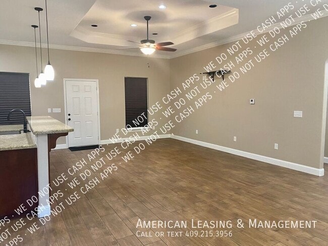 Building Photo - 1003 Lindsey Ln