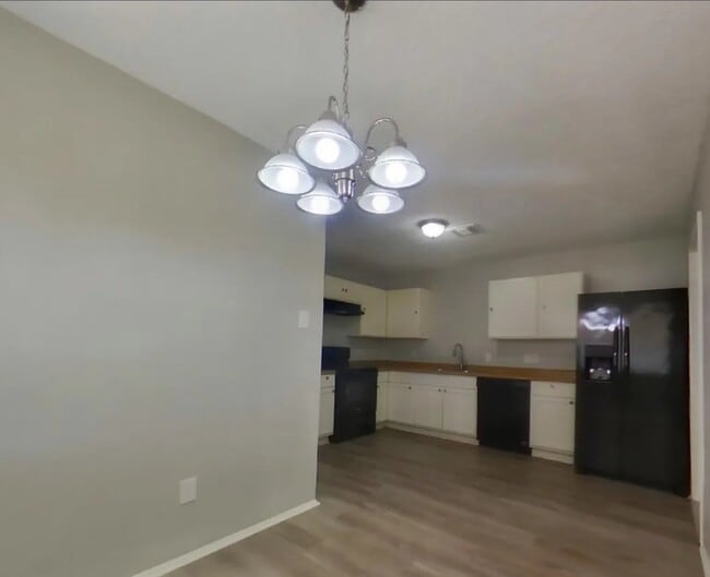 Building Photo - 1404 NW 58th Ave
