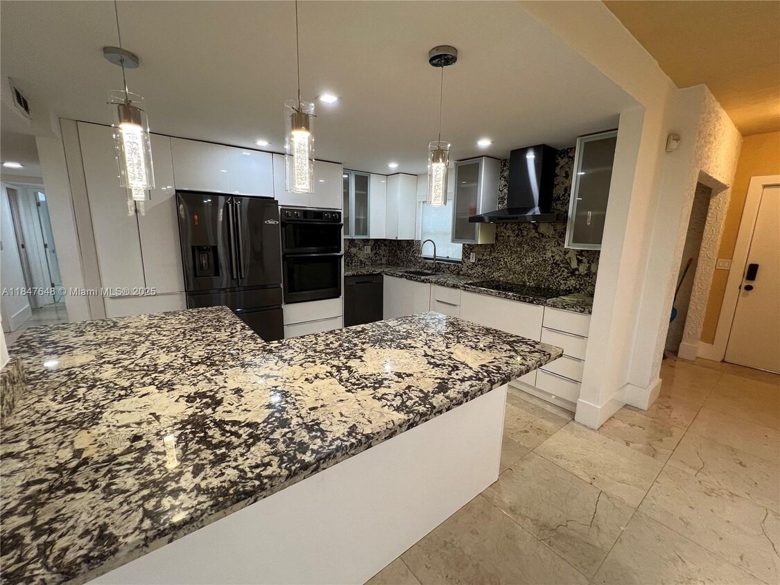 Photo - 840 NE 199th Street 101B, Miami, FL 33179