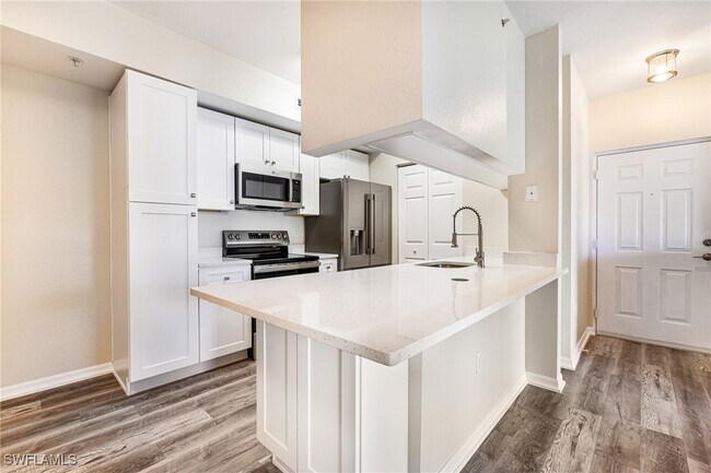 Foto del edificio - 6321 Aragon Way