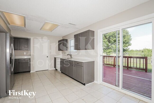 Foto del edificio - 11 Atherton Ct