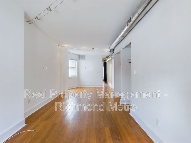 Foto del edificio - 1639 W Cary St