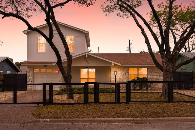 Foto del edificio - 8505 Spearman Dr