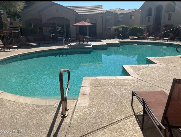 Condo pool - 29606 N Tatum Blvd
