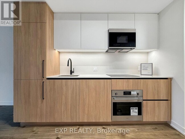 Photo du bâtiment - 35 Parliament St