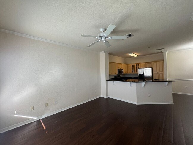 Foto del edificio - 1 Bed/1 Bath Condo in Mosaic at Millenia!
