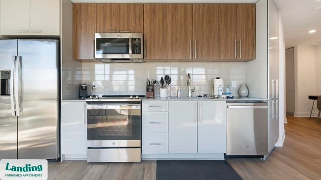 Building Photo - 5201 Leesburg Pike