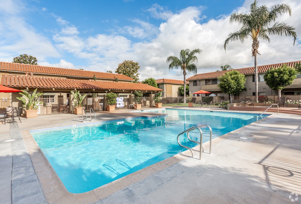 171 Mariposa Apartments Apartments in Anaheim, CA