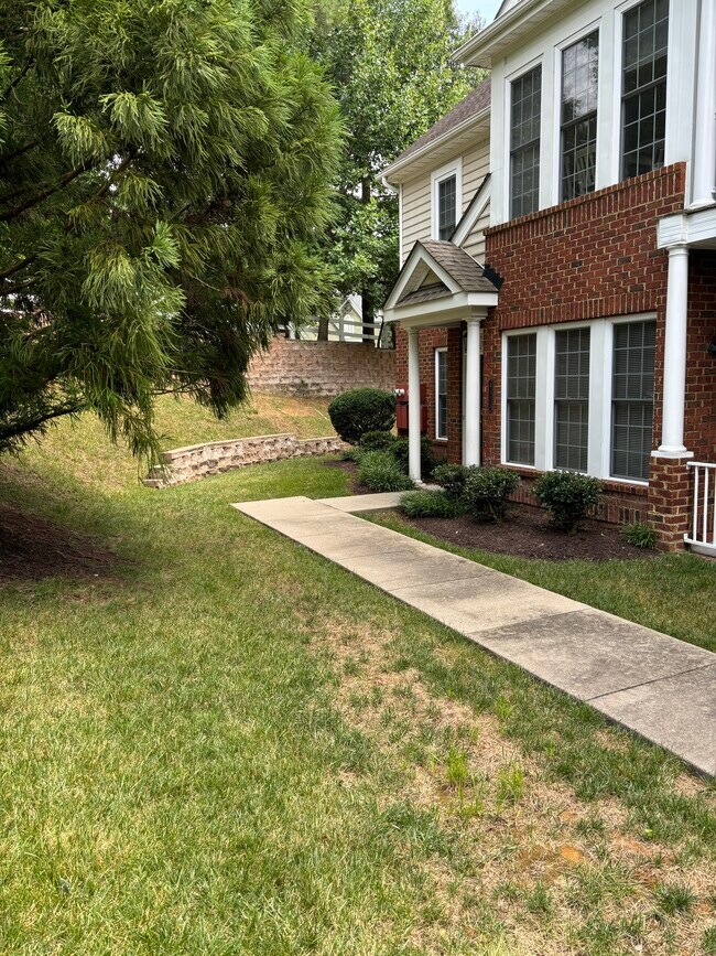Building Photo - 4115 San Marco Dr