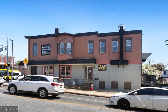 Building Photo - 4032 Falls Rd