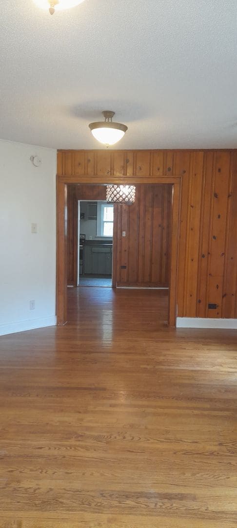 Building Photo - Wonderful 2 Bedroom 1 Bath home in Hixson, TN