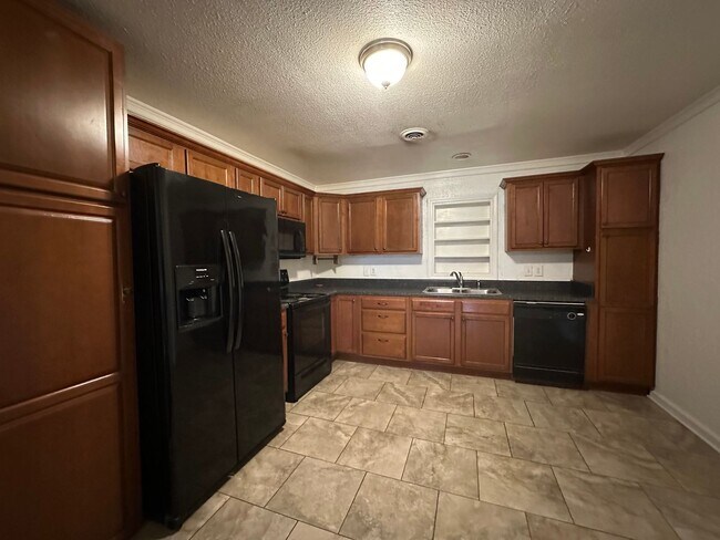 Building Photo - 3 Bdrm/2 Bath home    ?   Gray, TN