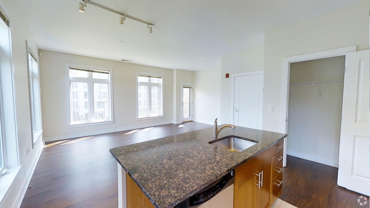 Photo - The West End Apartments