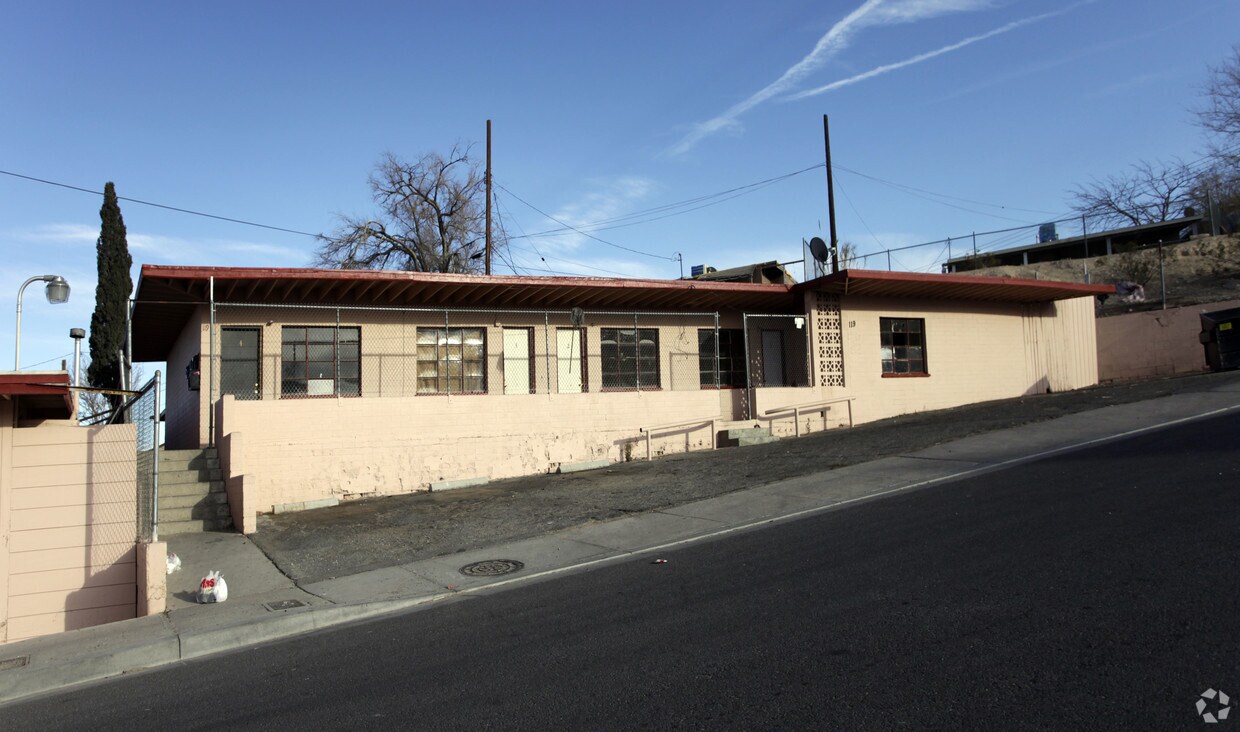 Building Photo - 119 Otis