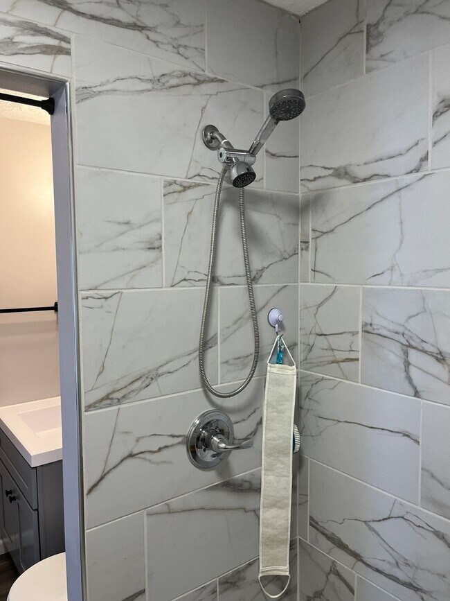 Foto del edificio - Charming West Lafayette Condo