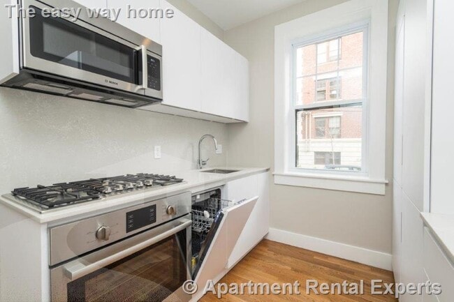 Photo - 17 Forest St Apartment