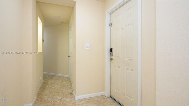 Building Photo - 8620 NW 97th Ave