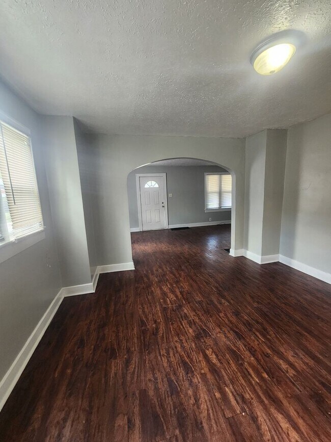 Foto del edificio - 1413 N Concord St