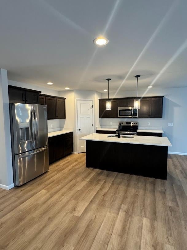 Building Photo - 2191 Waterfall Way