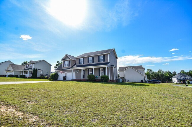 Foto del edificio - 4 Bedroom 2.5 Bathroom Home