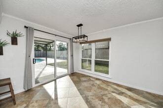 Building Photo - 601 E Castle Harbour Dr