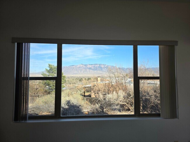 Foto del edificio - Casita in Corrales