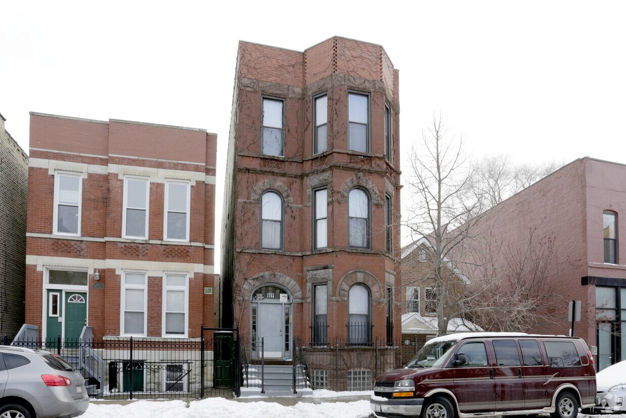 Foto del edificio - 1753 W Erie