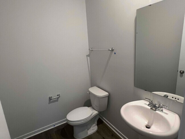 Building Photo - 986 Allegro Dr