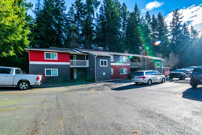 Only 8 neighbors - 12817 4th Dr SE