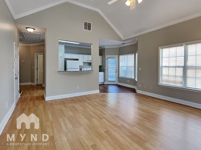 Building Photo - 3715 Sapphire Ct