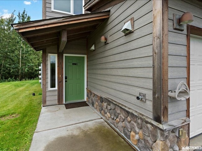 Building Photo - Timber Ridge Townhome