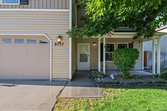 Building Photo - Beautiful & Spacious 4-Bedroom Home with 3...
