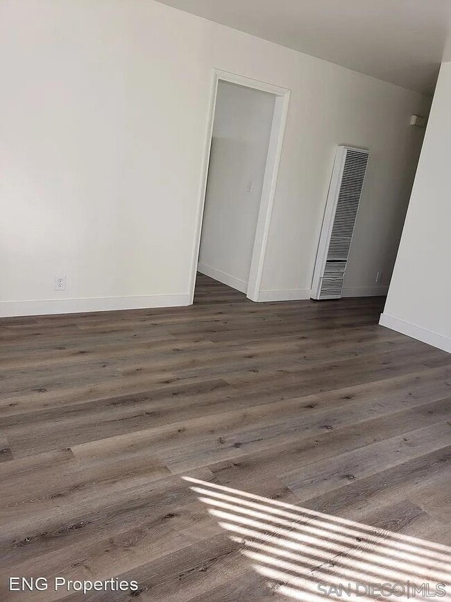 Foto del edificio - 3732 Swift Ave