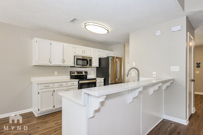 Foto del edificio - 1815 Apple Valley Cir