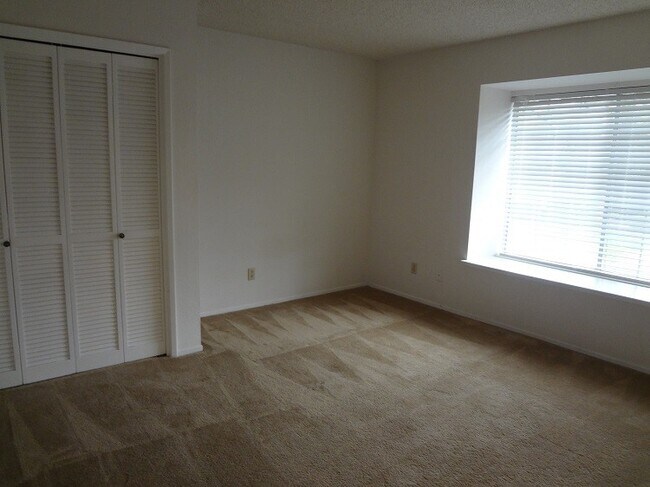 Building Photo - COMING SOON!!! 3 bedroom, 3 bath home in a...
