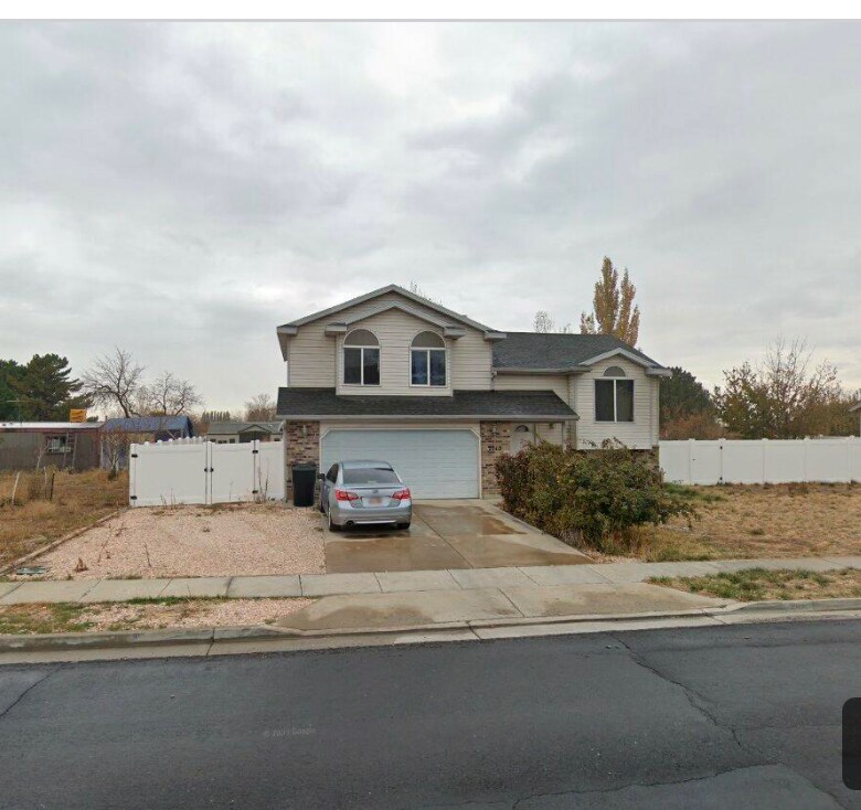 Primary Photo - 2113 N 550 W