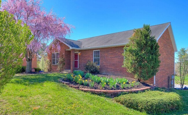 Foto del edificio - 90 Dudley Dr NW