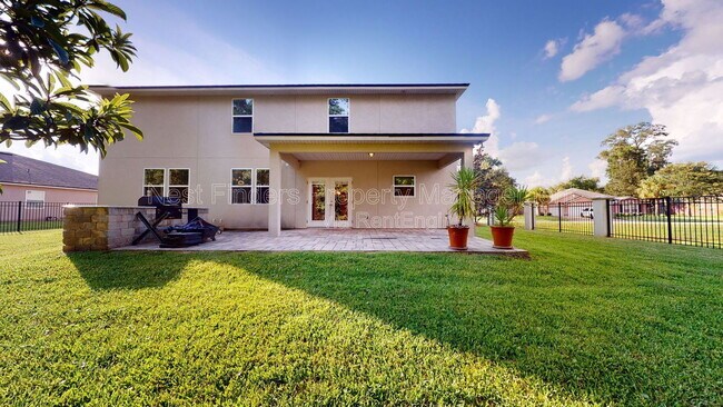 Foto del edificio - 2588 Cody Dr